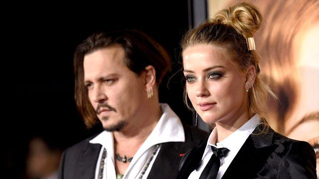 Johnny Depp'in eski eşi Amber Heard'ın skandal görüntüleri ifşa oldu Ünlü oyuncu ile asansörde...