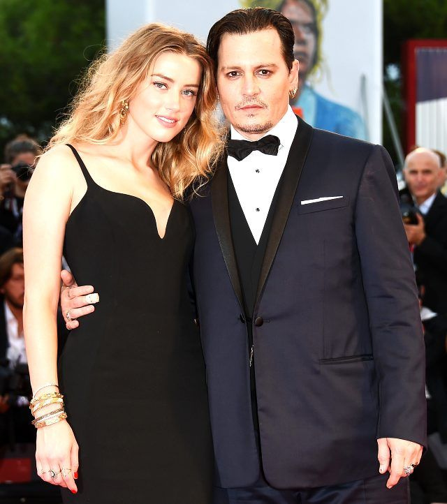 Johnny Depp'in eski eşi Amber Heard'ın skandal görüntüleri ifşa oldu Ünlü oyuncu ile asansörde...