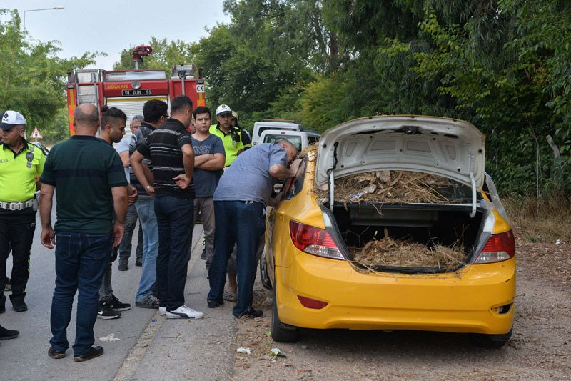 Adana'da yeni aldığı otomobili hacizli çıkınca çıldırdı