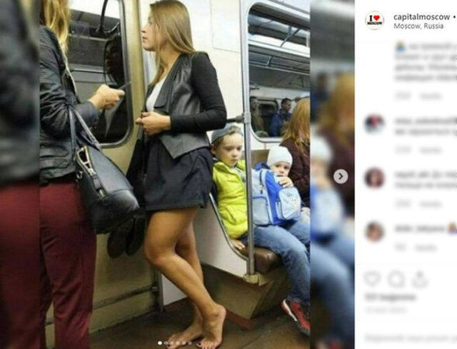 Rusya'da herkes metroya yalın ayak binmeye başladı! Sebebi ise...