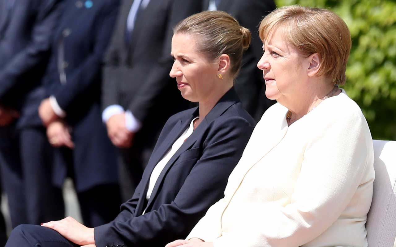 Almanya Başbakanı Angela Merkel'in titreme nöbetine özel çözüm