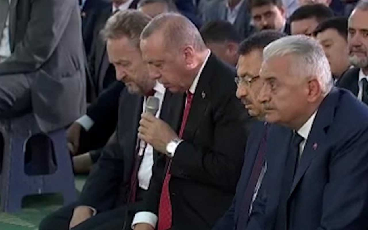 Cumhurbaşkanı Erdoğan, şehitler için Kur’an-ı Kerim okudu