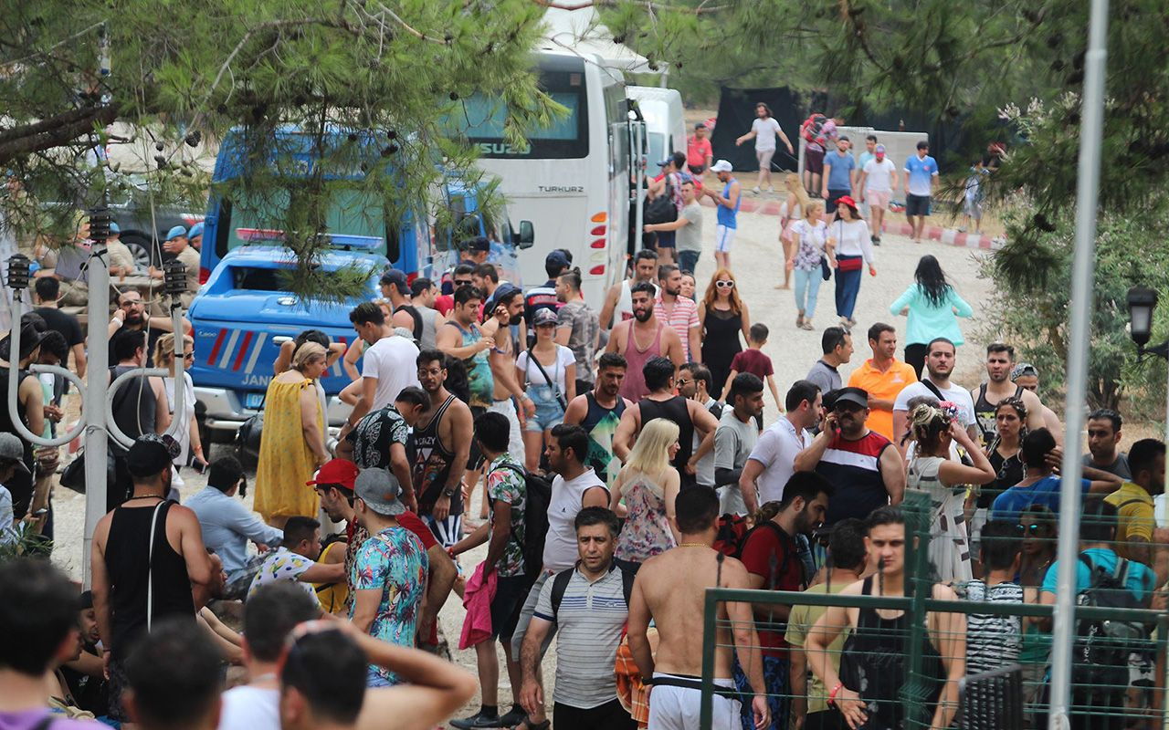 Antalya'da binlerce Türk ve İranlı turist mağdur edildi - Sayfa 4