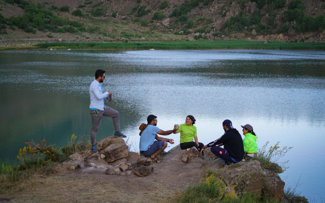 Kampçıların uğrak yeri oldu! Bitlis'teki Nemrut Krater Gölü yoğun ilgi görüyor