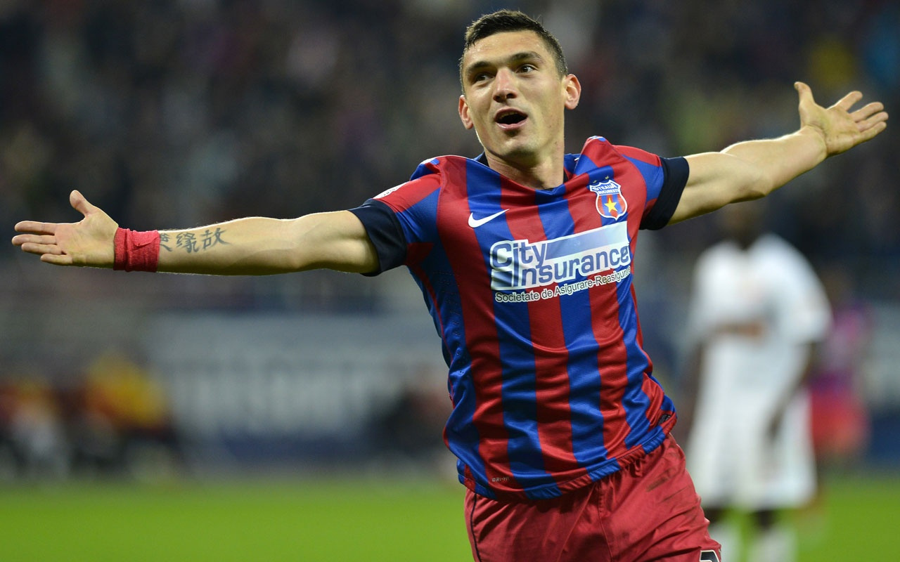 Trabzonspor Rumen golcü Claudiu Andrei Keseru'nun peşinde