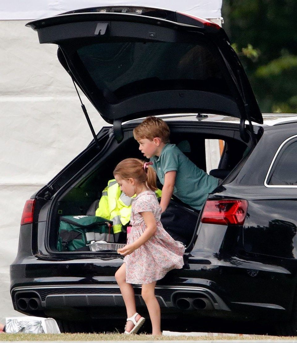 İngiliz Kraliyeti'nin 3 numaralı varisi! 6 yaşındaki 3.6 milyar dolarlık veliaht Prens George