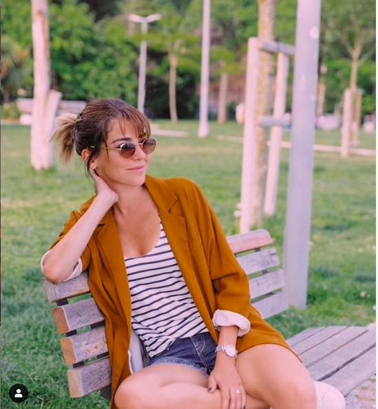 Kadın�ın paspal Ceyda�sı kırmızı bikini giydi Gökçe Eyüpoğlu pozları