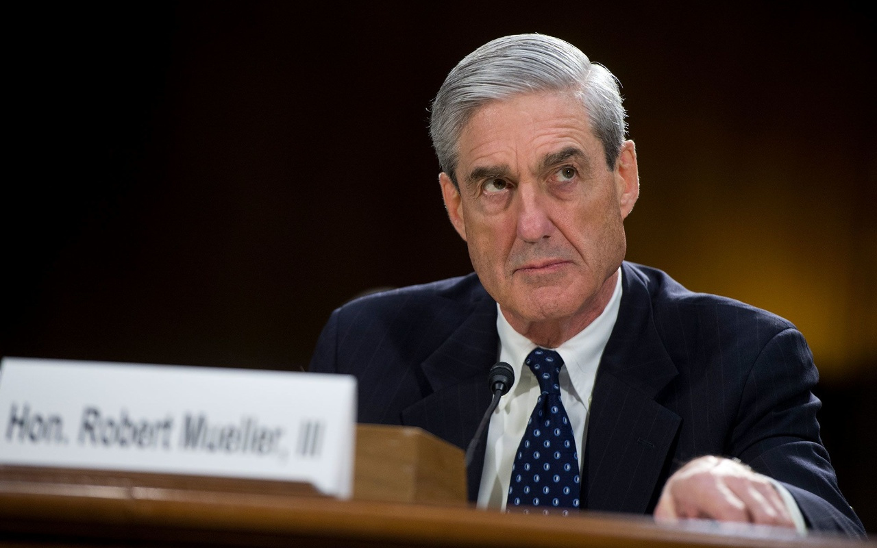 Eski FBI Başkanı Robert Mueller ifade verdi