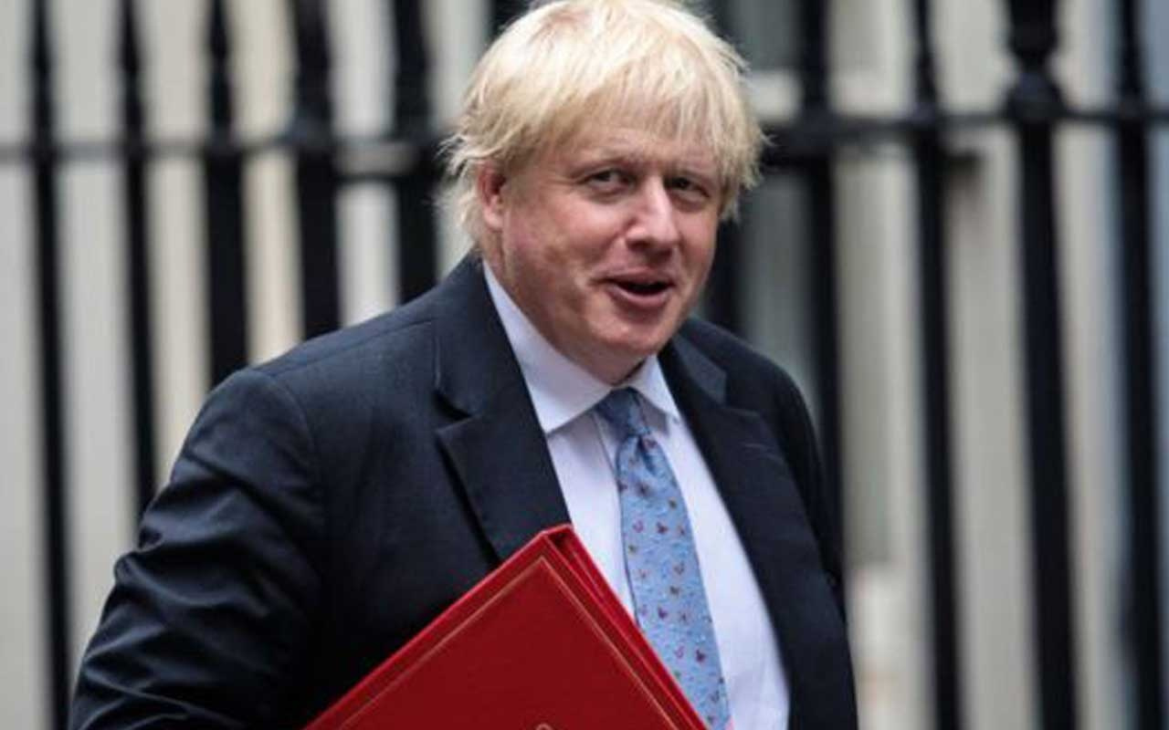 Boris Johnson kimdiri BBC'den izleyin! Peçelilere posta kutusu diyor