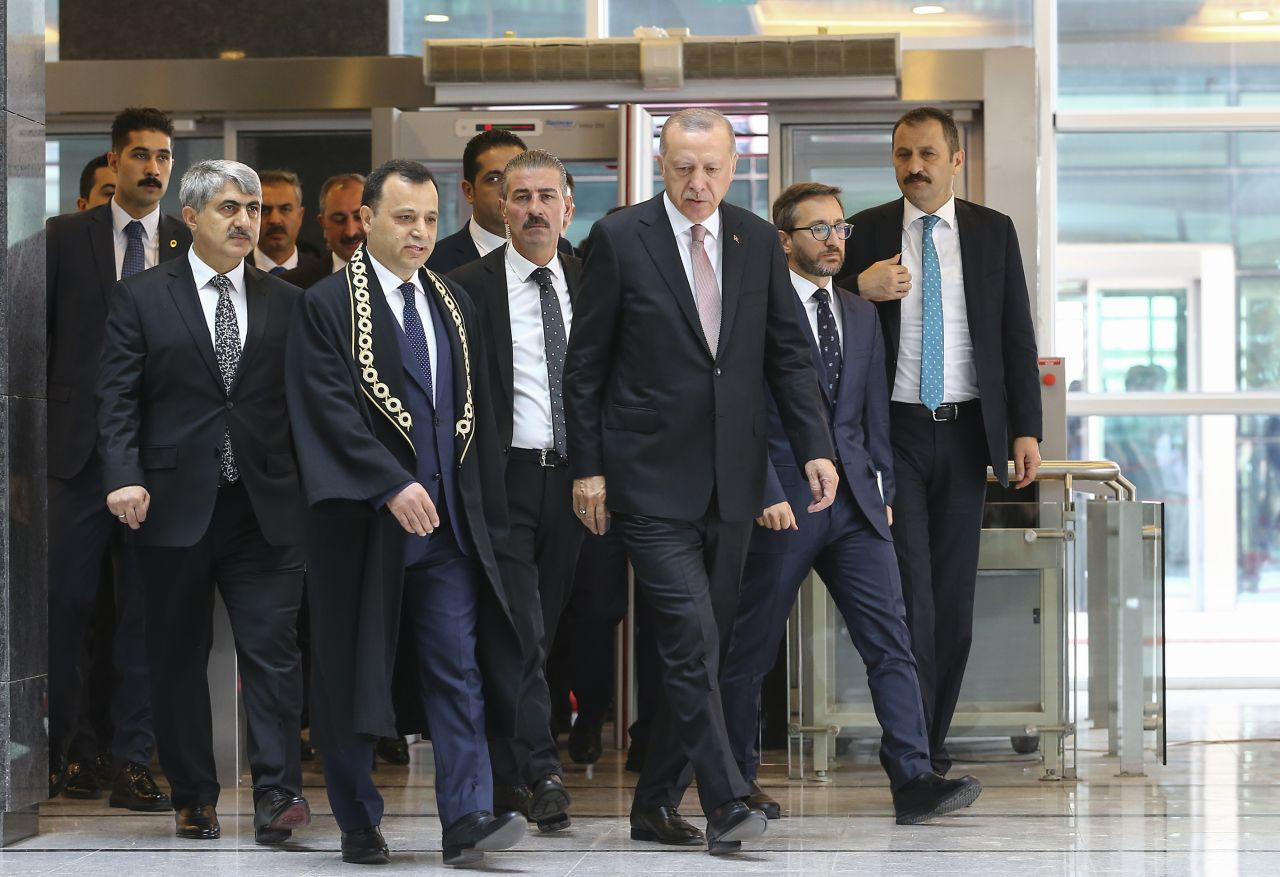 Cumhurbaşkanı Erdoğan AYM’de Selahaddin Menteş'in yemin törenine katıldı