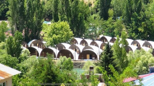 Türkiye'de bir ilk! Tunceli'de çadır kamp konseptli otel açıldı