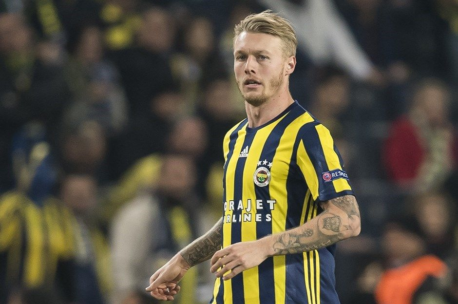 Kjaer 12,5 milyona gitti Fenerbahçe'ye bedava döndü 2 yıllığına el sıkışıldı