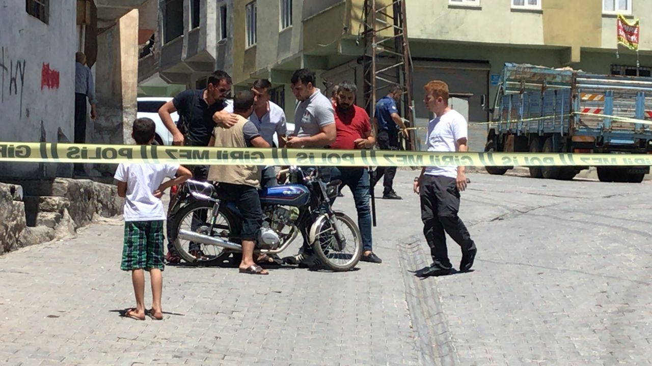 Şanlıurfa'da 3 kardeşin cinayet şüphelisi fıstık bahçesinde yakalandı