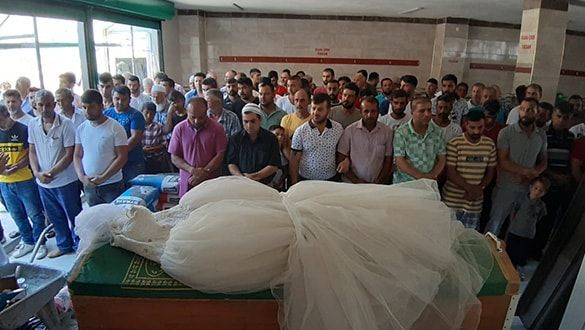 Migren şikayeti için gitti hastanede öldü gelinlikle uğurlandı