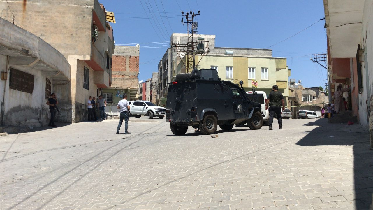 Şanlıurfa'da 3 kardeşin cinayet şüphelisi fıstık bahçesinde yakalandı