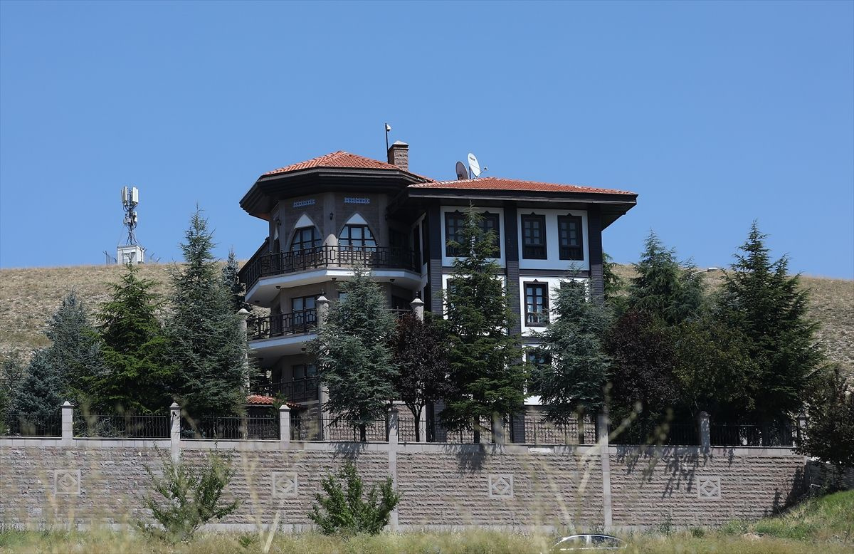 Cumhurbaşkanı Erdoğan Devlet Bahçeli'yi evinde ziyaret etti