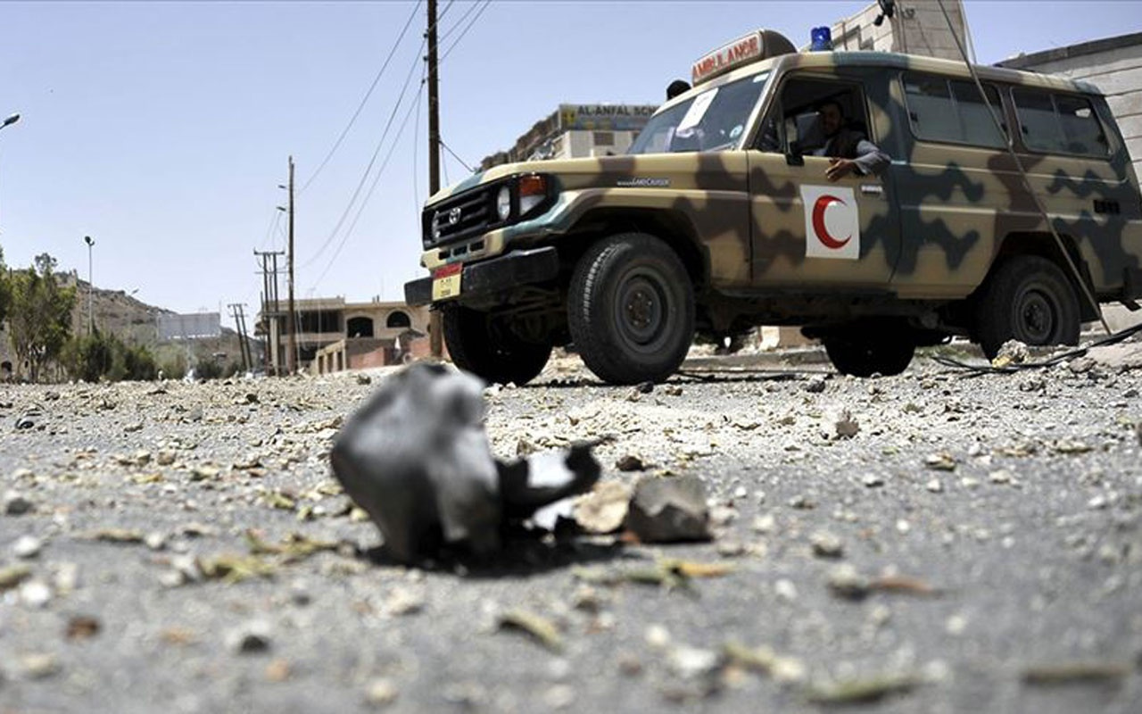 Aden'de askeri geçit töreninde çifte saldırı: 25 ölü