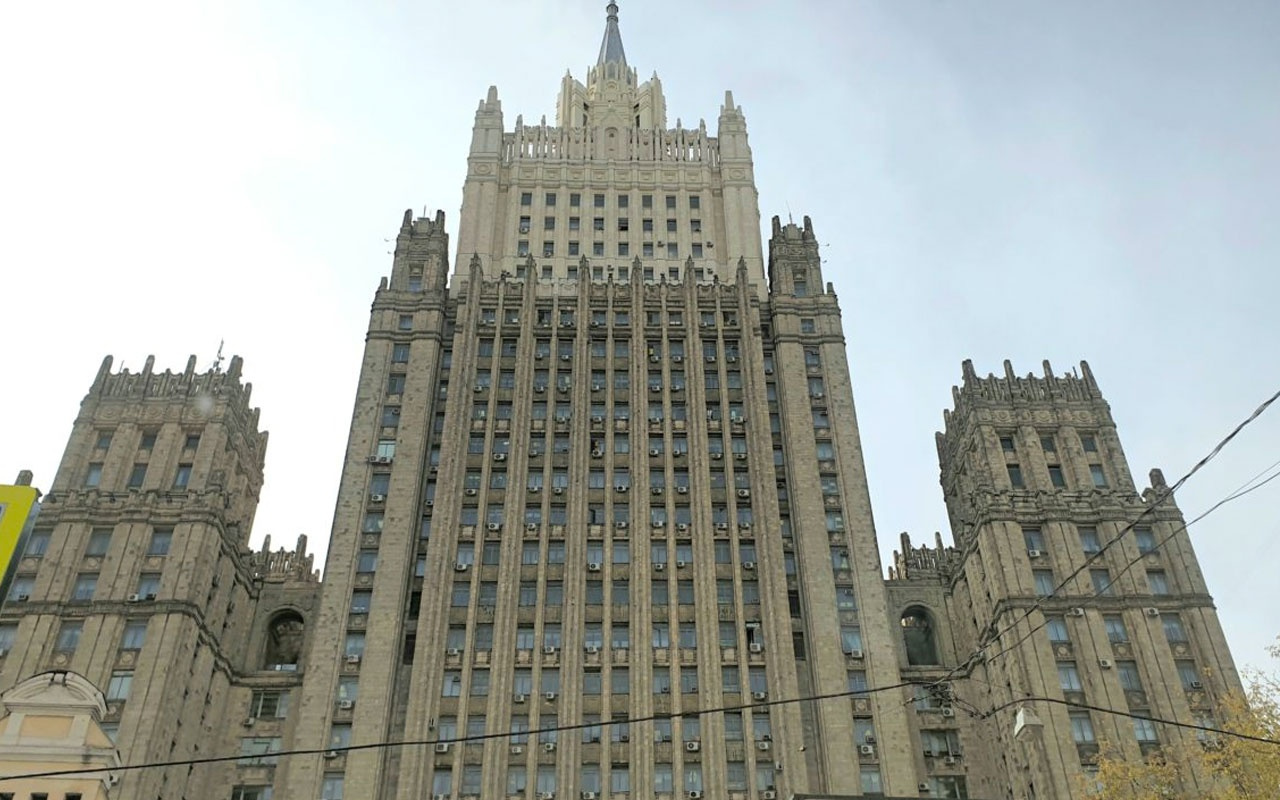 Rusya Dışişleri Bakanlığı INF anlaşmasının resmen sona erdiğini açıkladı