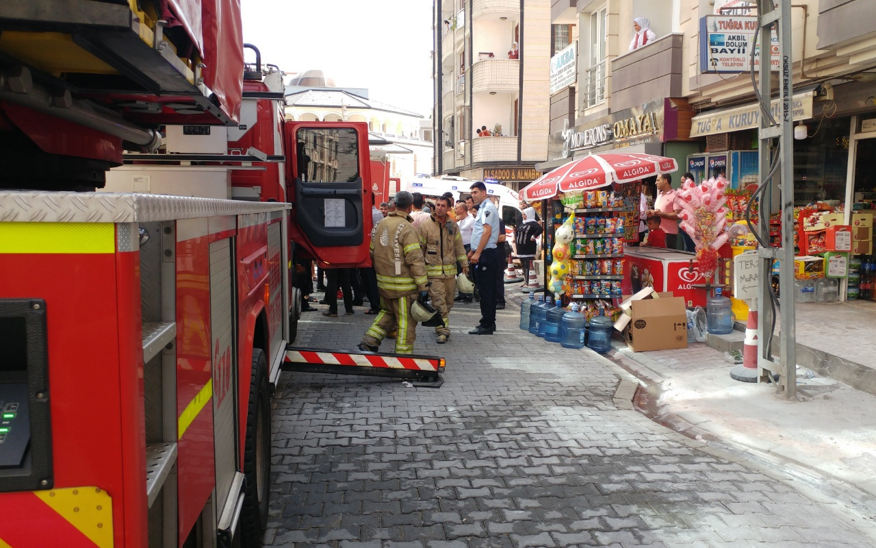 Esenyurt’ta korkutan yangın: 20 kişi kurtarıldı