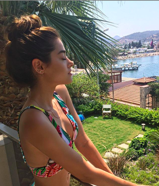 Zalim İstanbul'un Damlas'sı leopar desenli bikinisiyle sahile indi! - Sayfa 8