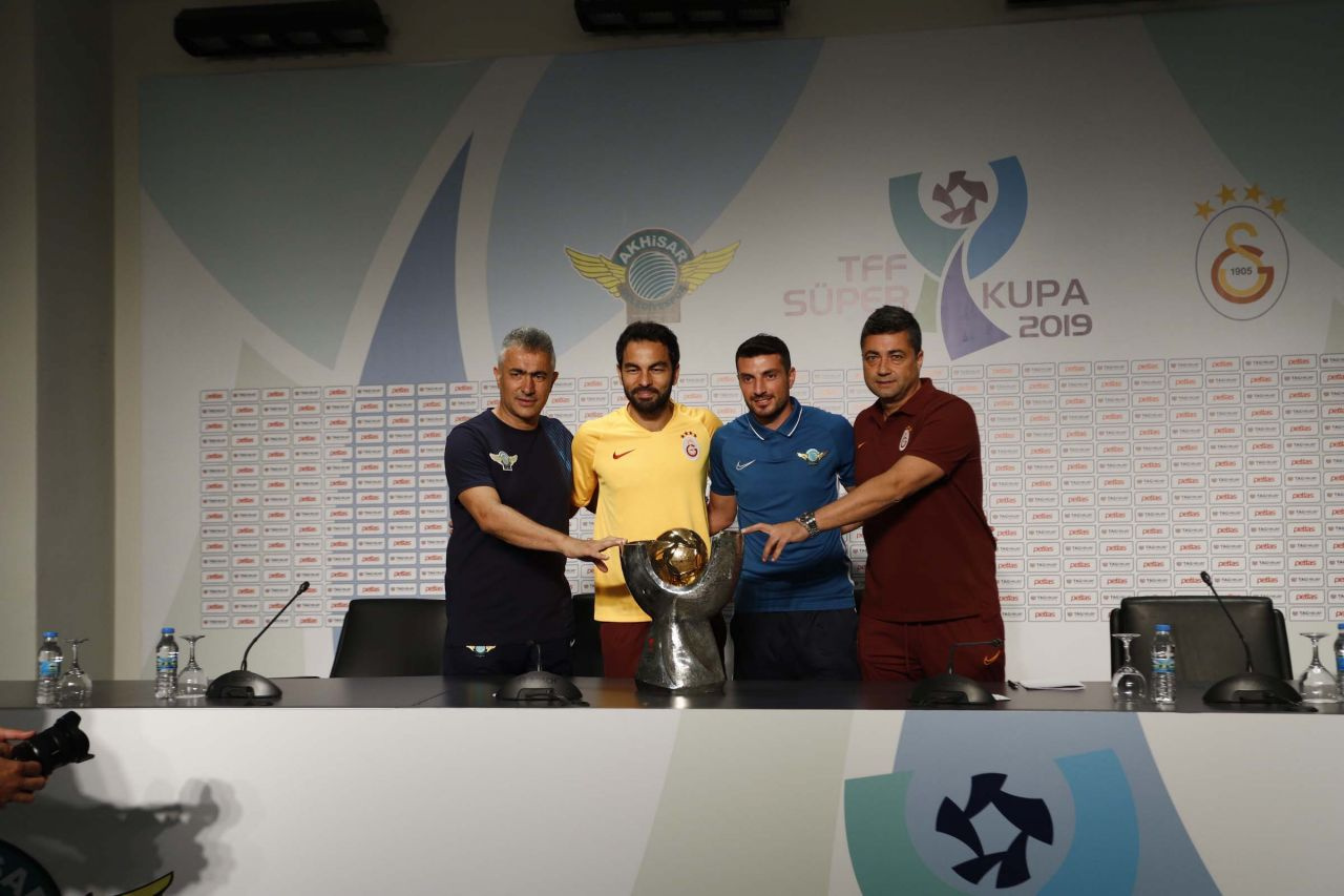 TFF Süper Kupa öncesi iki takım ortak basın toplantısı düzenledi