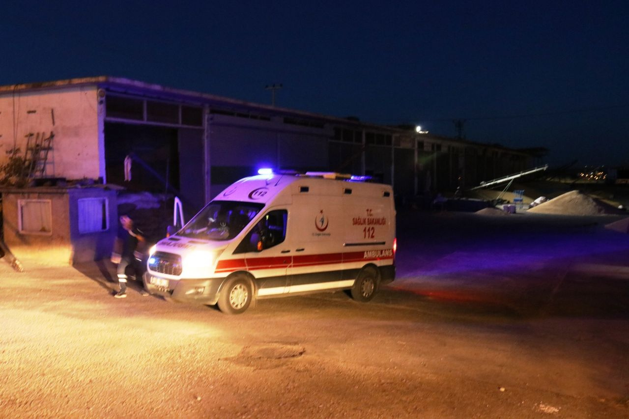 Diyarbakır’da hurdacı pazarında silahlı kavga 1 ölü 5 yaralı