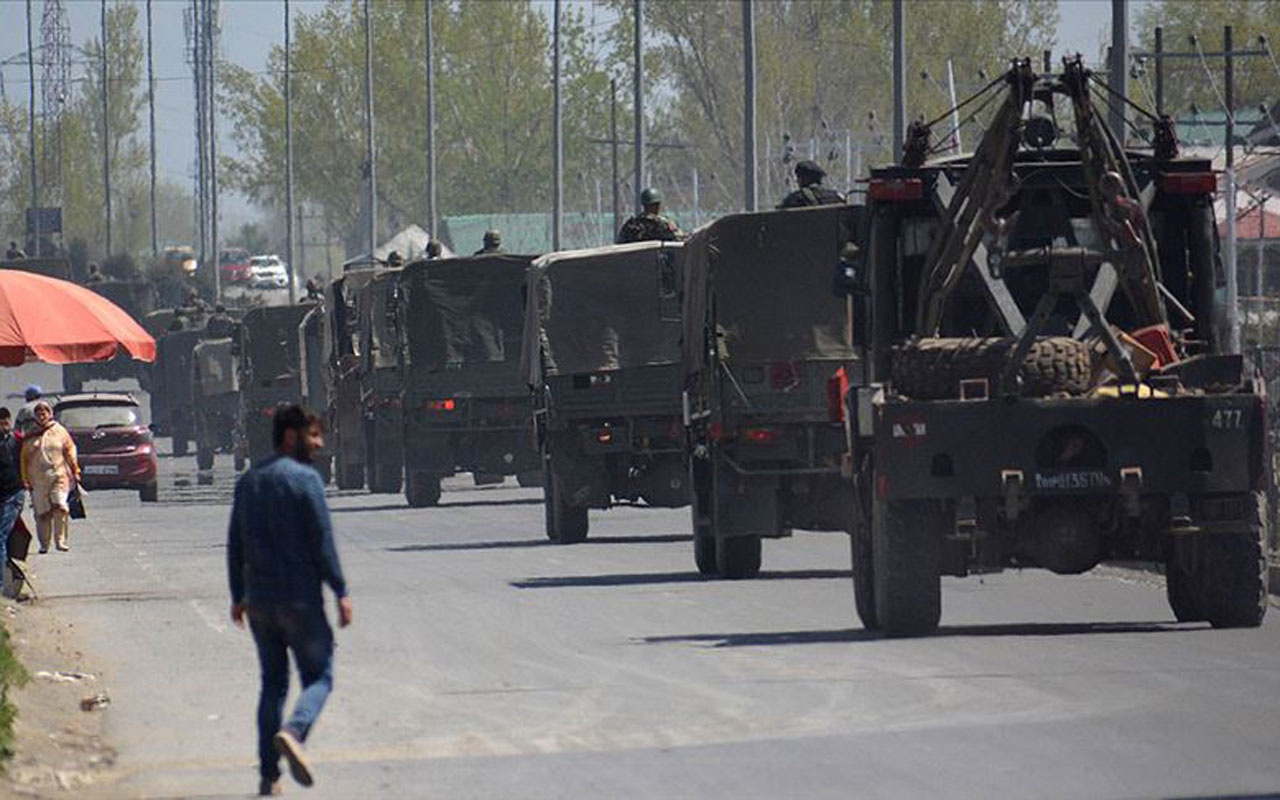 Cammu Keşmir'de son dakika gelişmeler var 500 kişi gözaltında