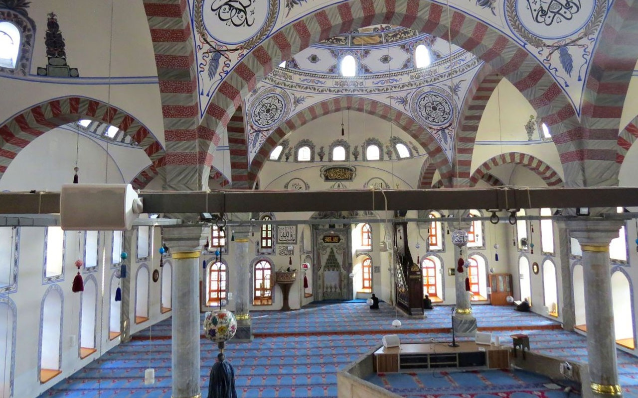Antalya bayram namazı saati kaçta kılınır Diyanet