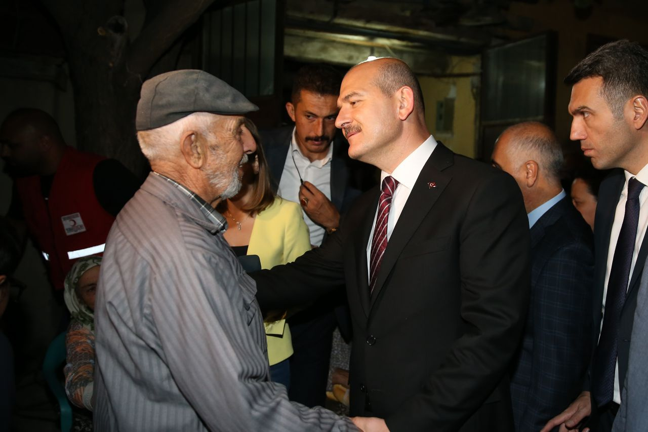 İçişleri Bakanı Süleyman Soylu Denizli'deki depremin bilançosunu açıkladı