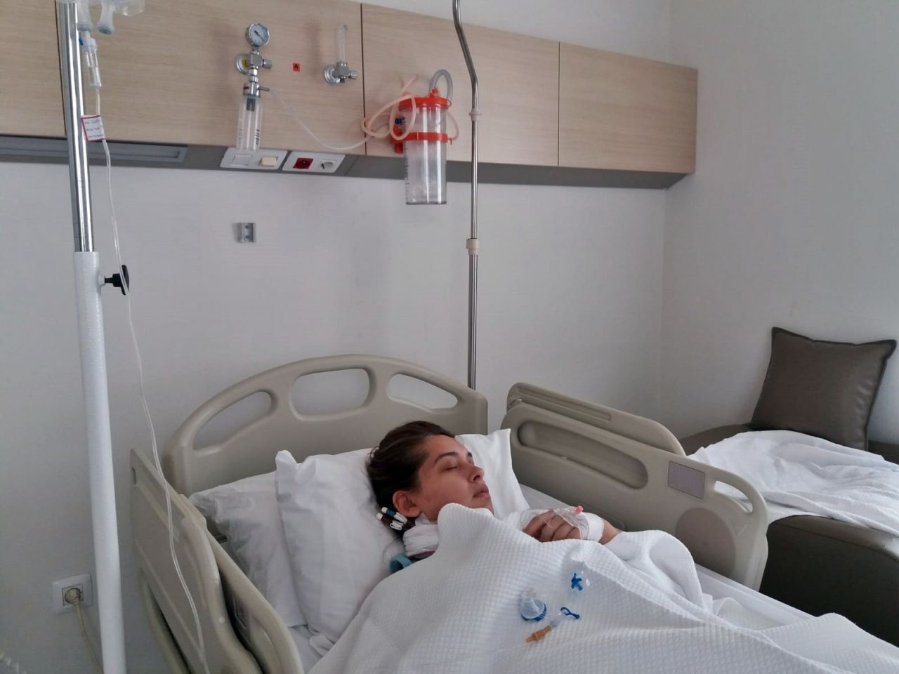Antalya'da doğumdan sonra genç kadına yanlış kan vererek komalık ettiler