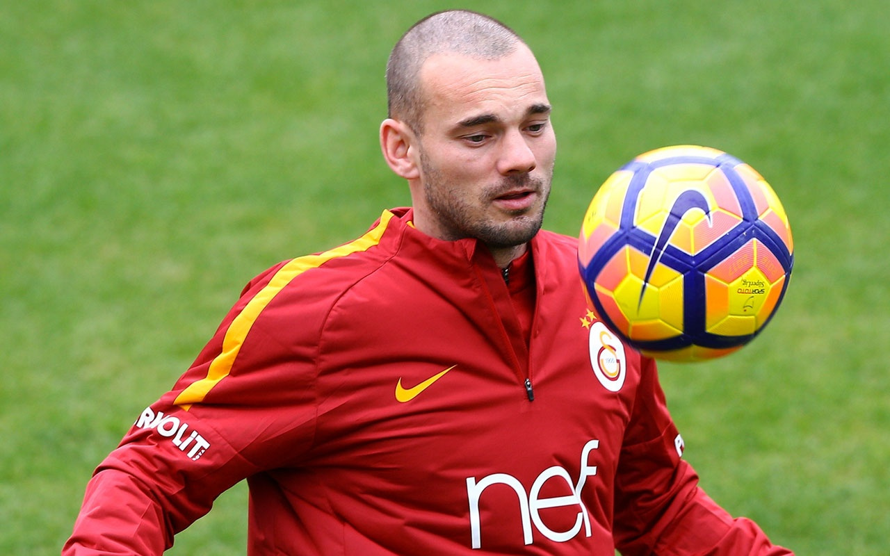 Galatasaray'dan Wesley Sneijder'e teşekkür mesajı