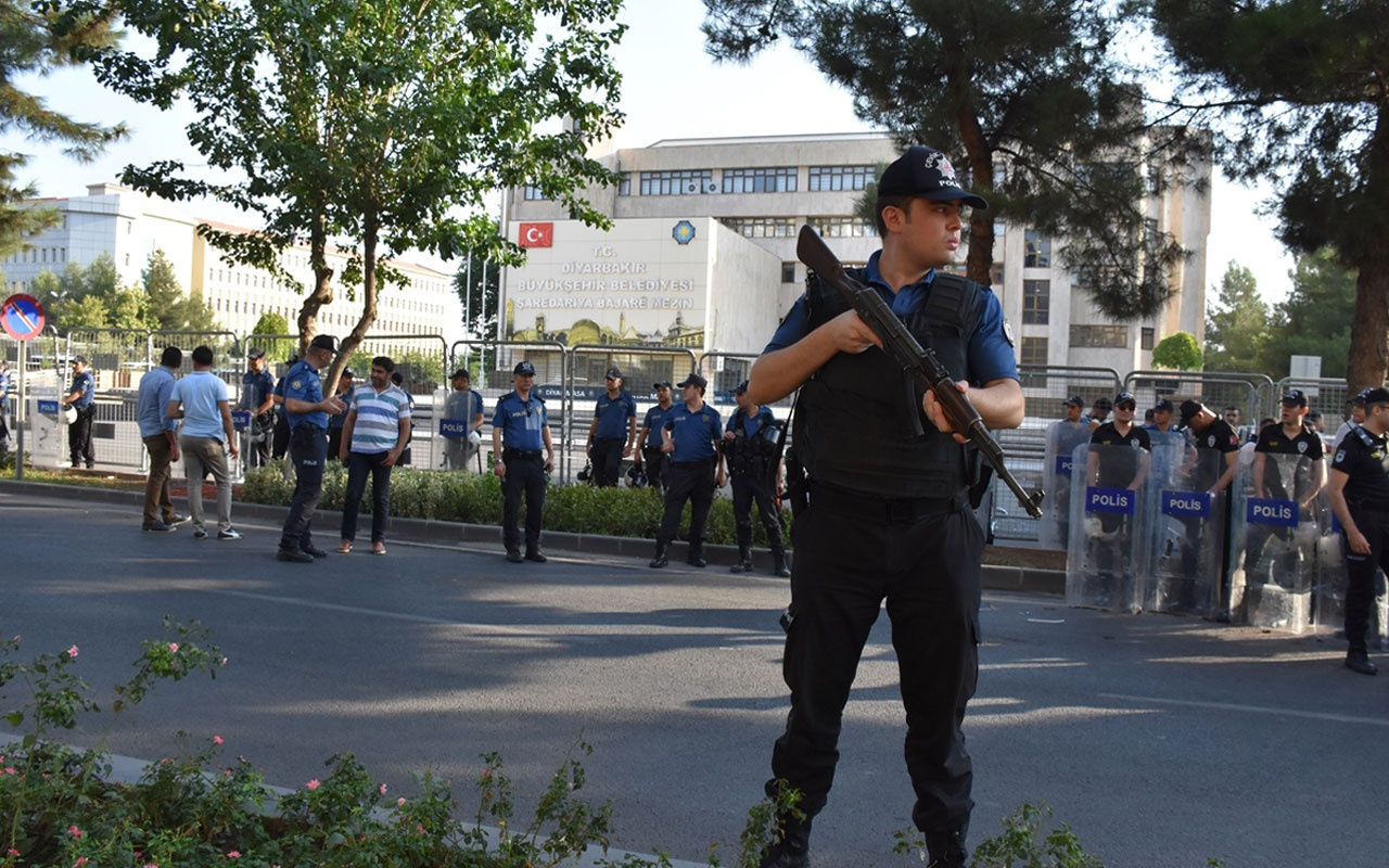 HDP'li Diyarbakır Van ve Mardin belediye başkanları bu yüzden görevden alındı! İşte kanıtlar