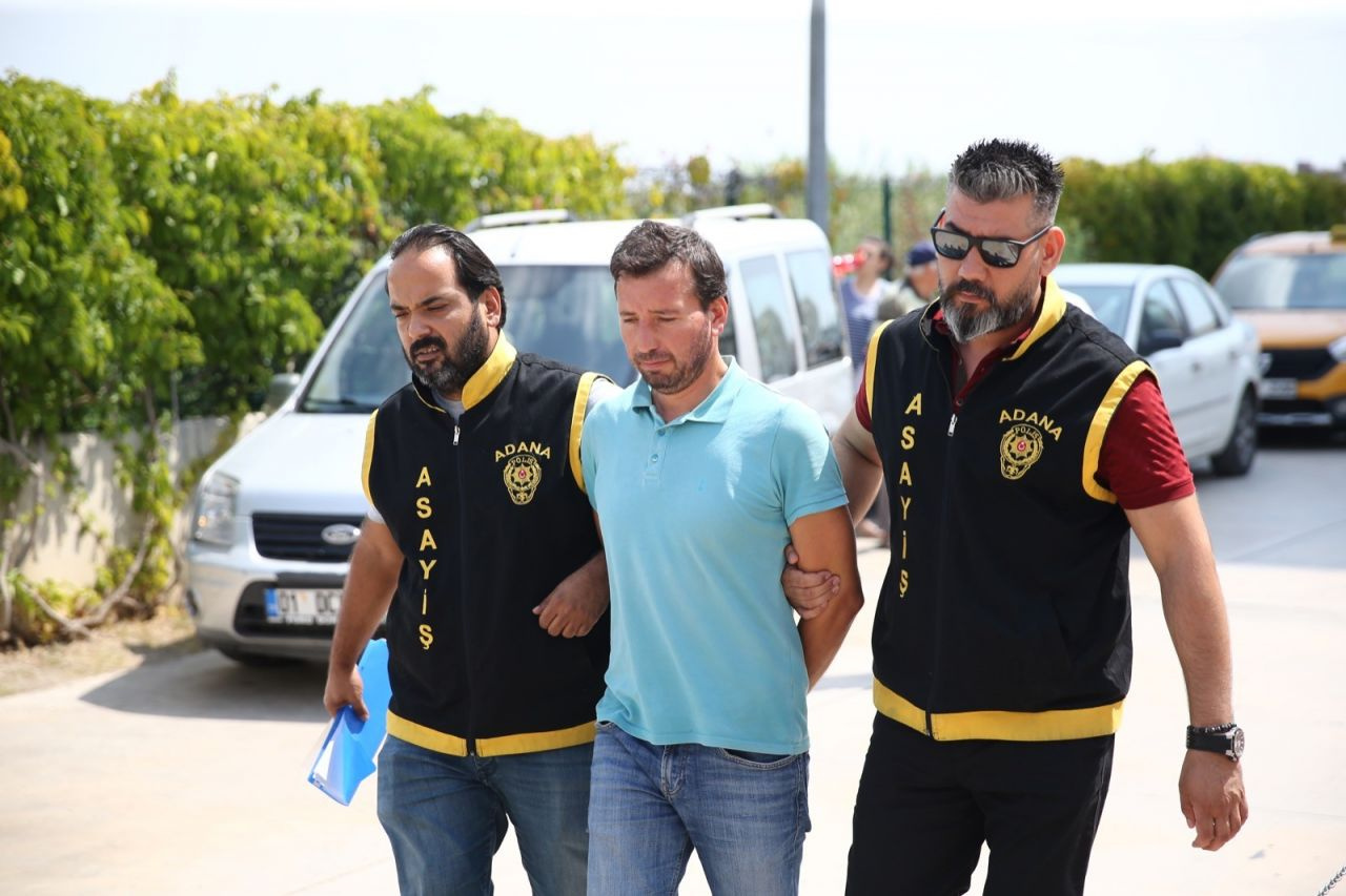 Adana'da yaptıkları vurgunu İstanbul'da eğlence mekanında yerlerken yakalandılar