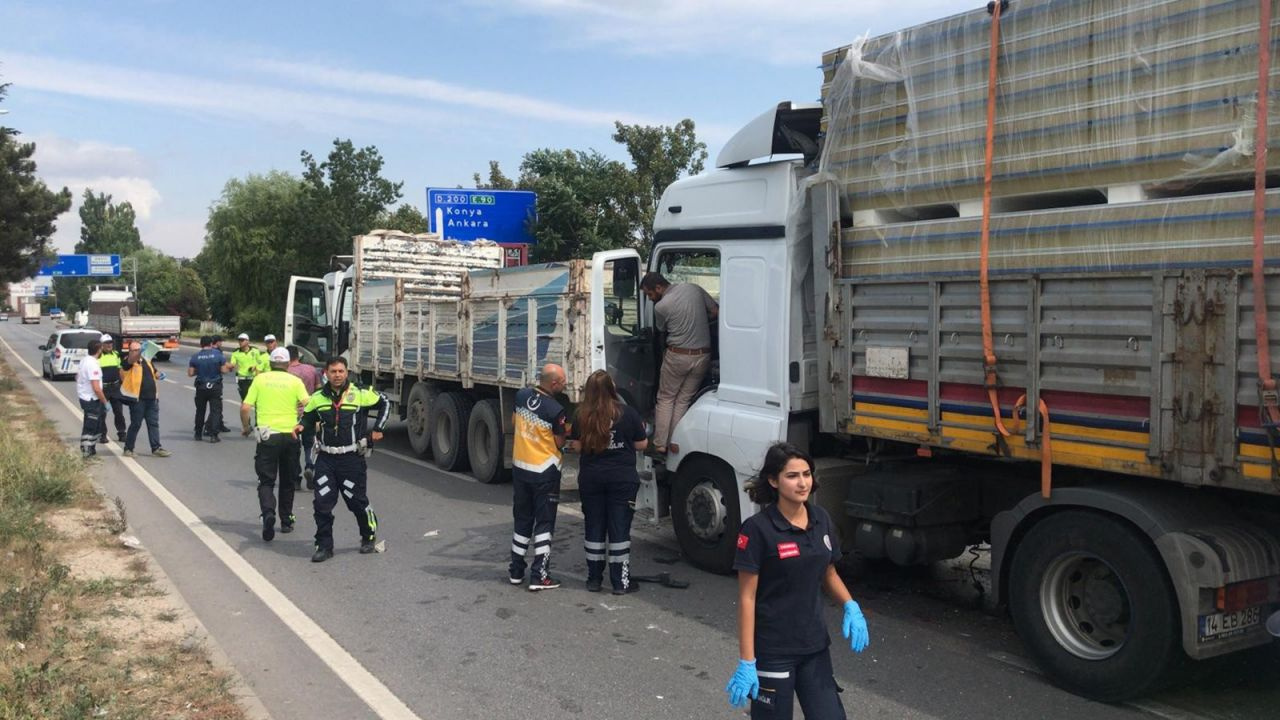 Eskişehir’de zincirleme trafik kazası 2 yaralı