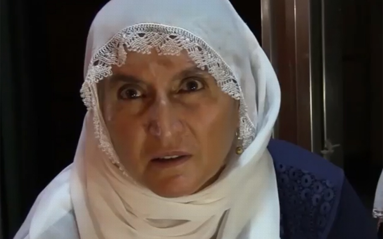HDP önünde eylem yapan anne: Oğlum HDP binasına girdi bir daha çıkmadı