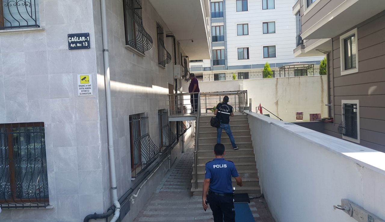 İstanbul'da uzman çavuş boşanacak eşinin evini basıp kurşun yağdırdı