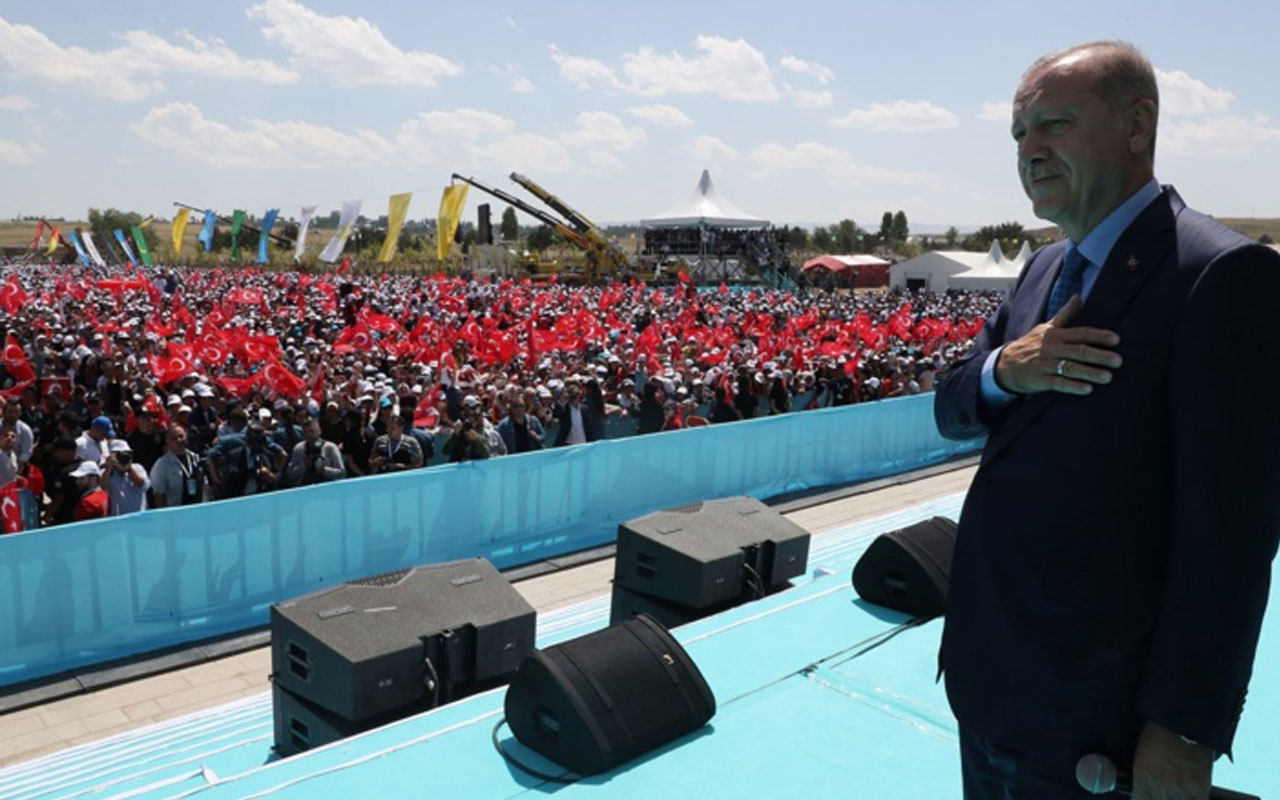 Erdoğan Malazgirt'te açıkladı! Çok yakında birliklerimiz Suriye'ye girecek