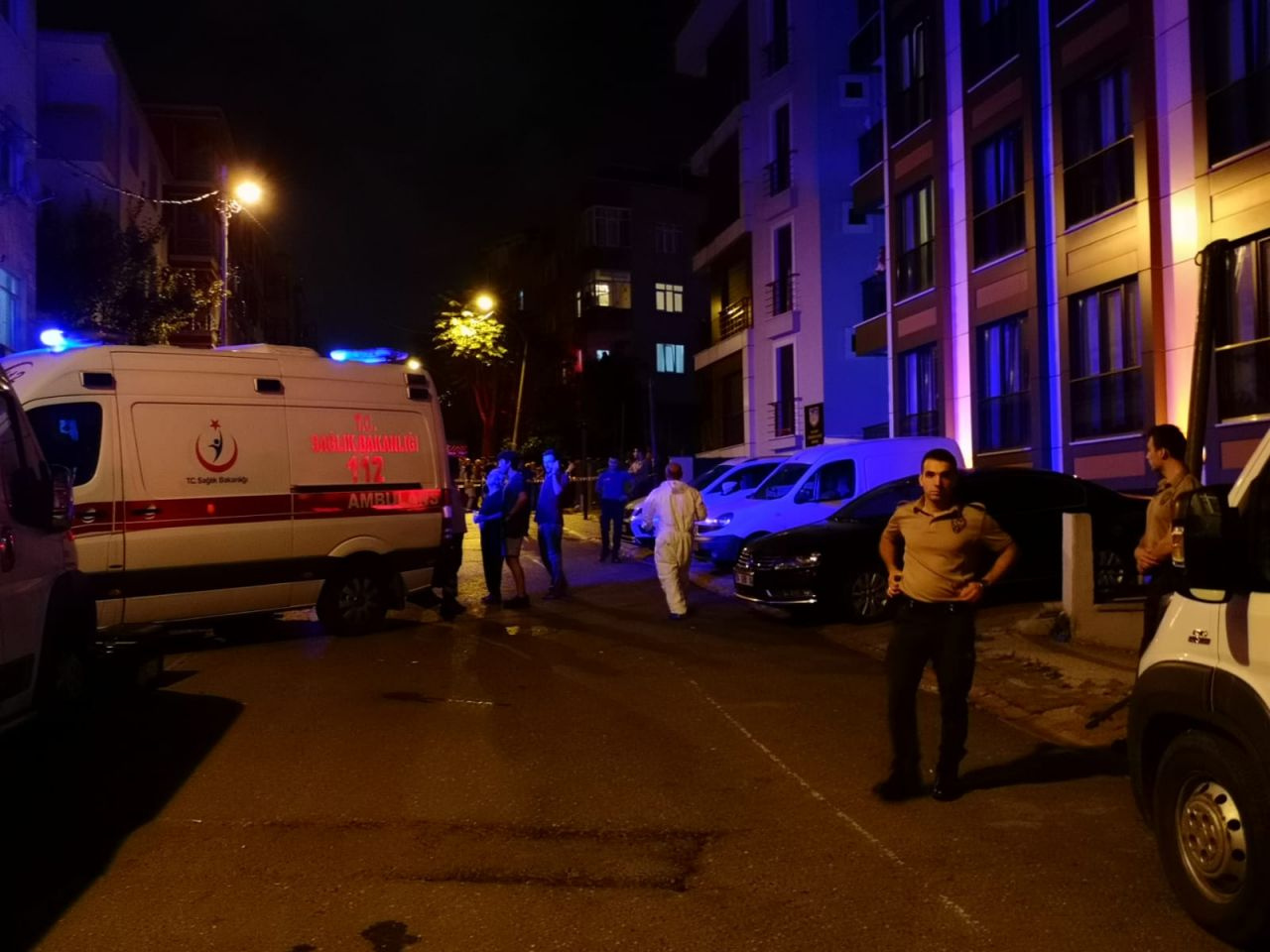 İstanbul Ümraniye'de dehşet 3 ölü 1 yaralı