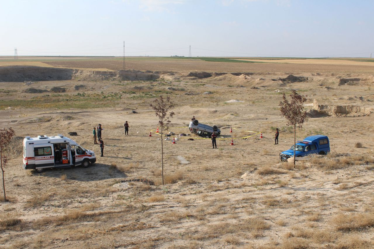Aksaray'da akraba ziyareti dönüşünde feci kaza : 1 ölü, 3 yaralı