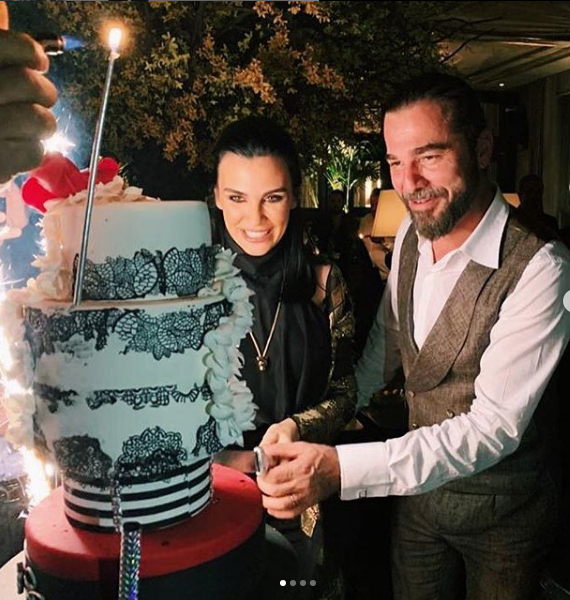 Engin Altan Düzyatan ve Neslişah Alkoçlar'dan romantik yıldönümü kutlaması