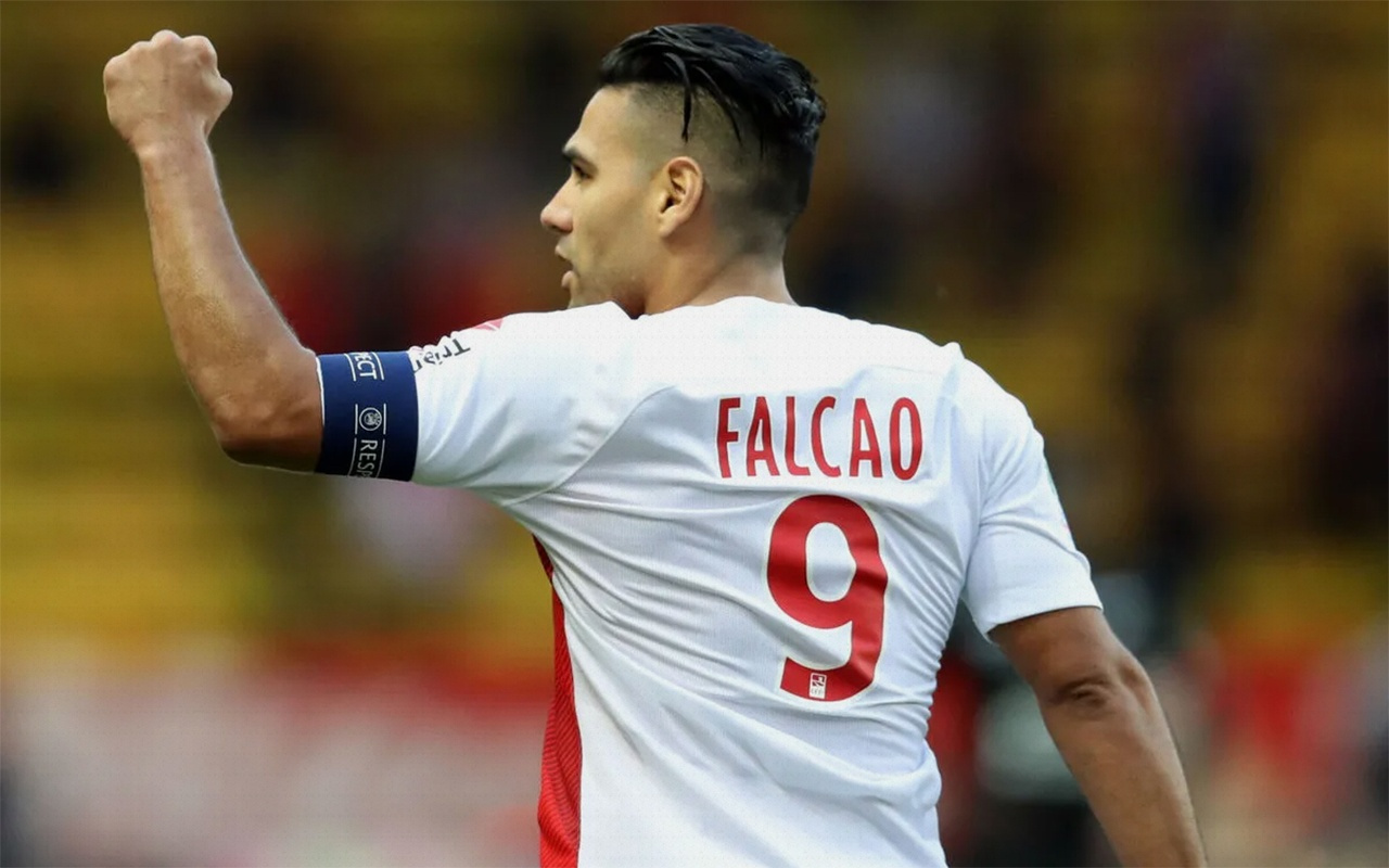Galatasaray'ın yeni transferi Radamel Falcao kimdir ve hangi takımlarda oynadı?