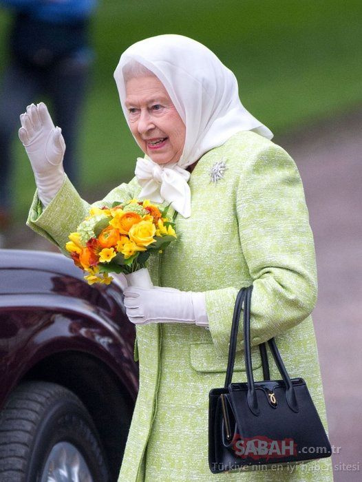Kraliçe 2. Elizabeth kendisini tanımayan ABD'li turistleri işletmiş!