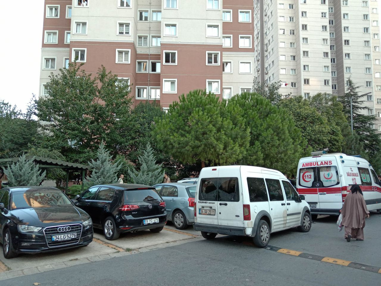 İstanbul Zeytinburnu'nda 17. kattan düşen 2 yaşındaki bebek öldü