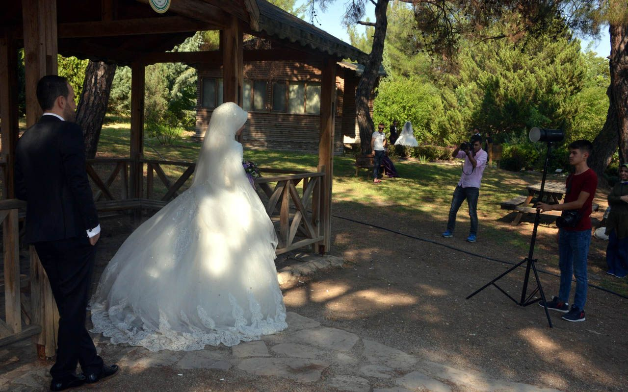 Kahramanmaraş'taki botanik bahçesi fotoğraf stüdyosu gibi oldu