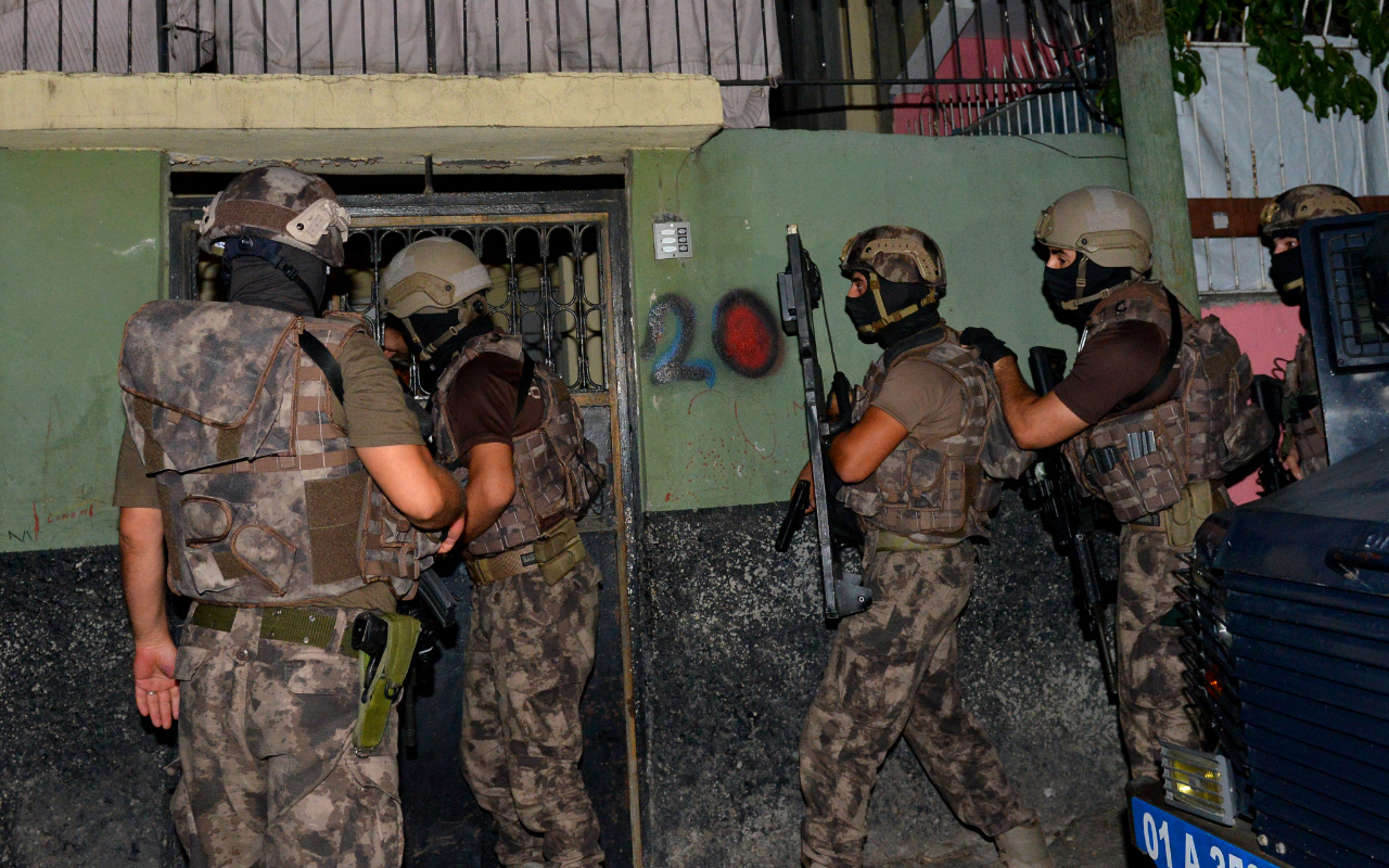 Adana'da dikkat çeken PKK operasyonu! 7 gözaltı