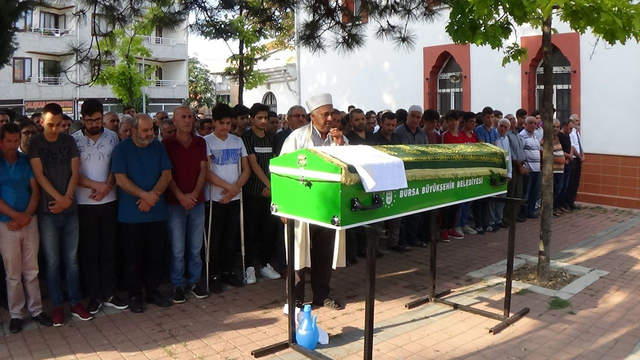 Bursa'da trafik kazasında ölen lise öğrencisi Samet'in organları 5 kişiye umut oldu