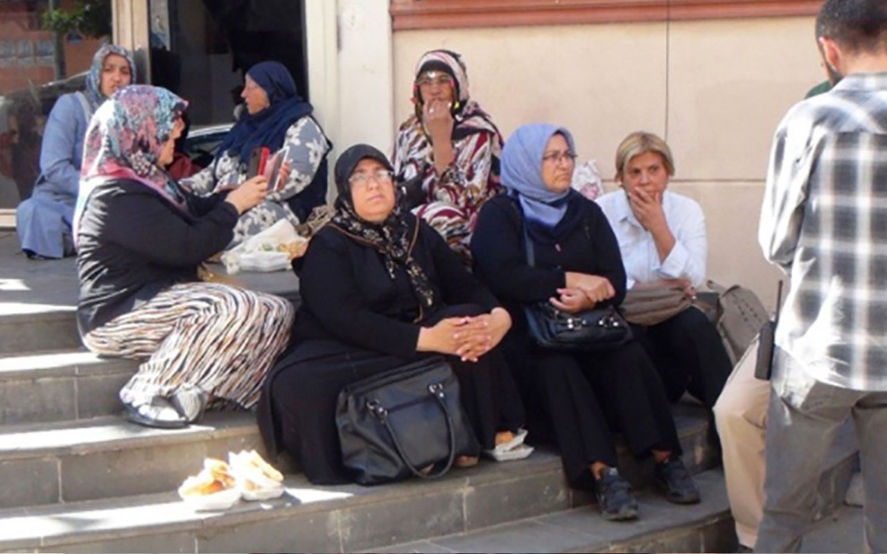 HDP Diyarbakır il binası önünde oturma eylemi yapan aile sayısı artıyor! 8 oldu