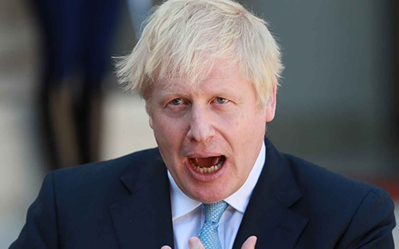 Boris Johnson’a tepki: Sen oyun oynuyorsun, Brüksel’de olman gerekiyor