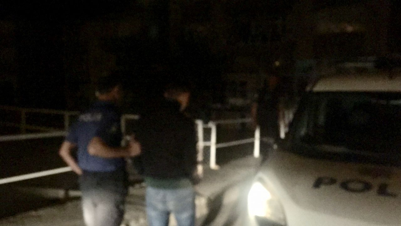 Zonguldak'ta alkollü yakalanınca ruhsatını verip kaçtı
