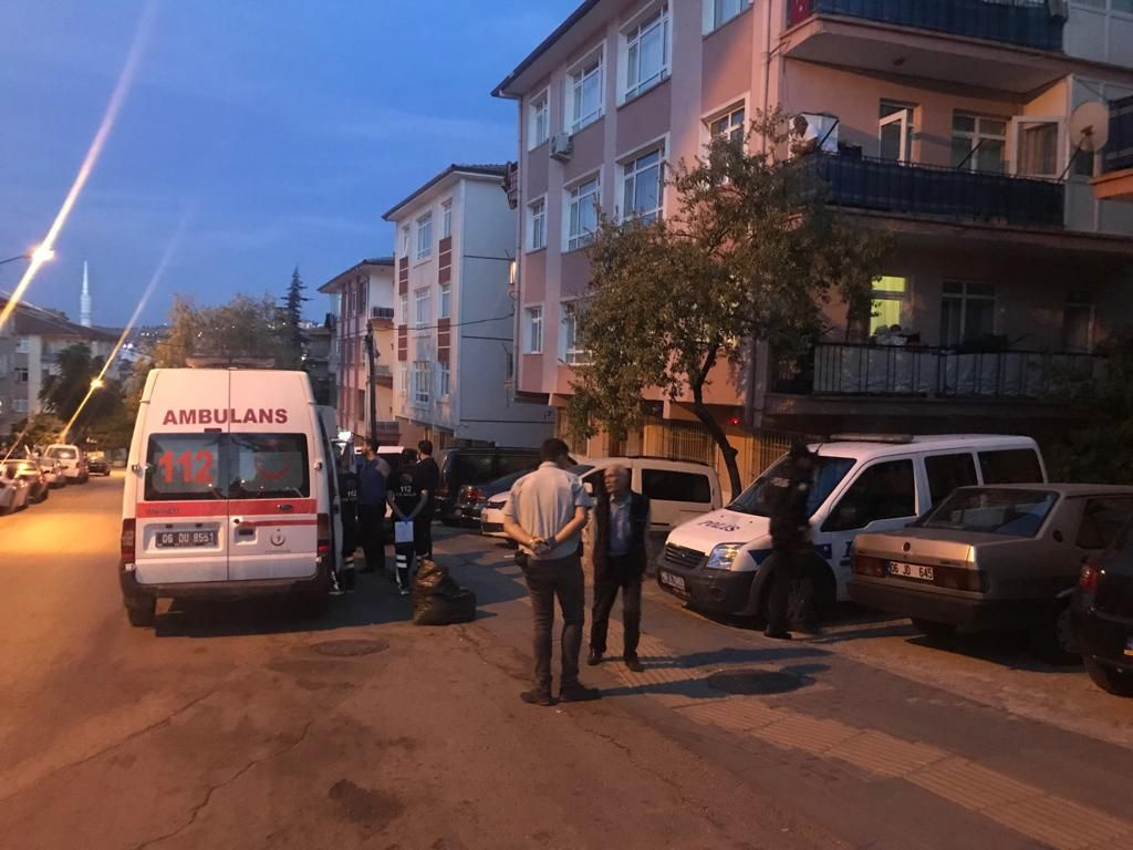 Ankara'da evinden kötü koku gelen kişi ölü bulundu